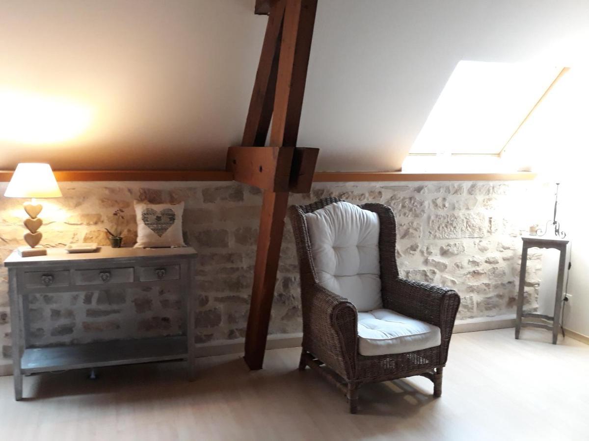 Le Reflet Des Vignes Bed and Breakfast Comblanchien Εξωτερικό φωτογραφία